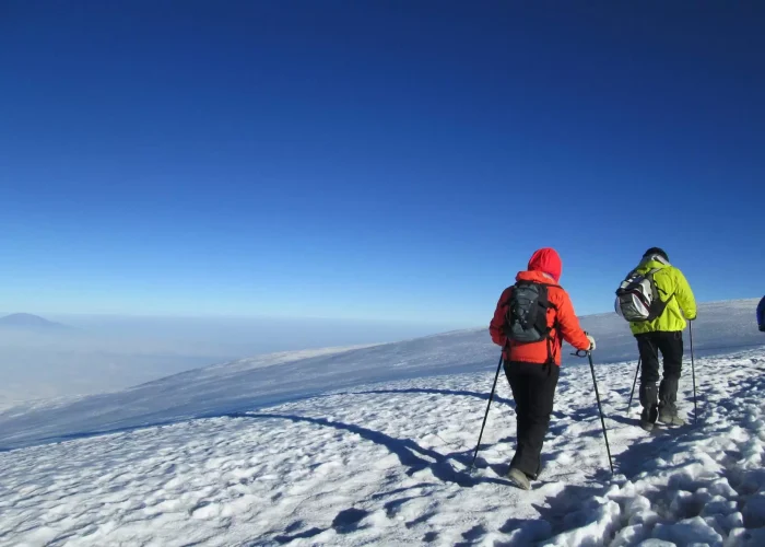 hiking machame route